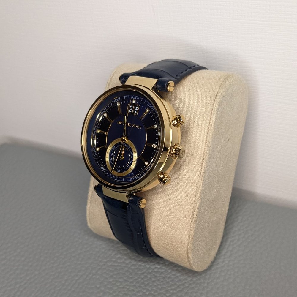Michael Kors Women's Swiss Chrono watch with Royal Blue Leather Embossed… - Picture 2 of 6